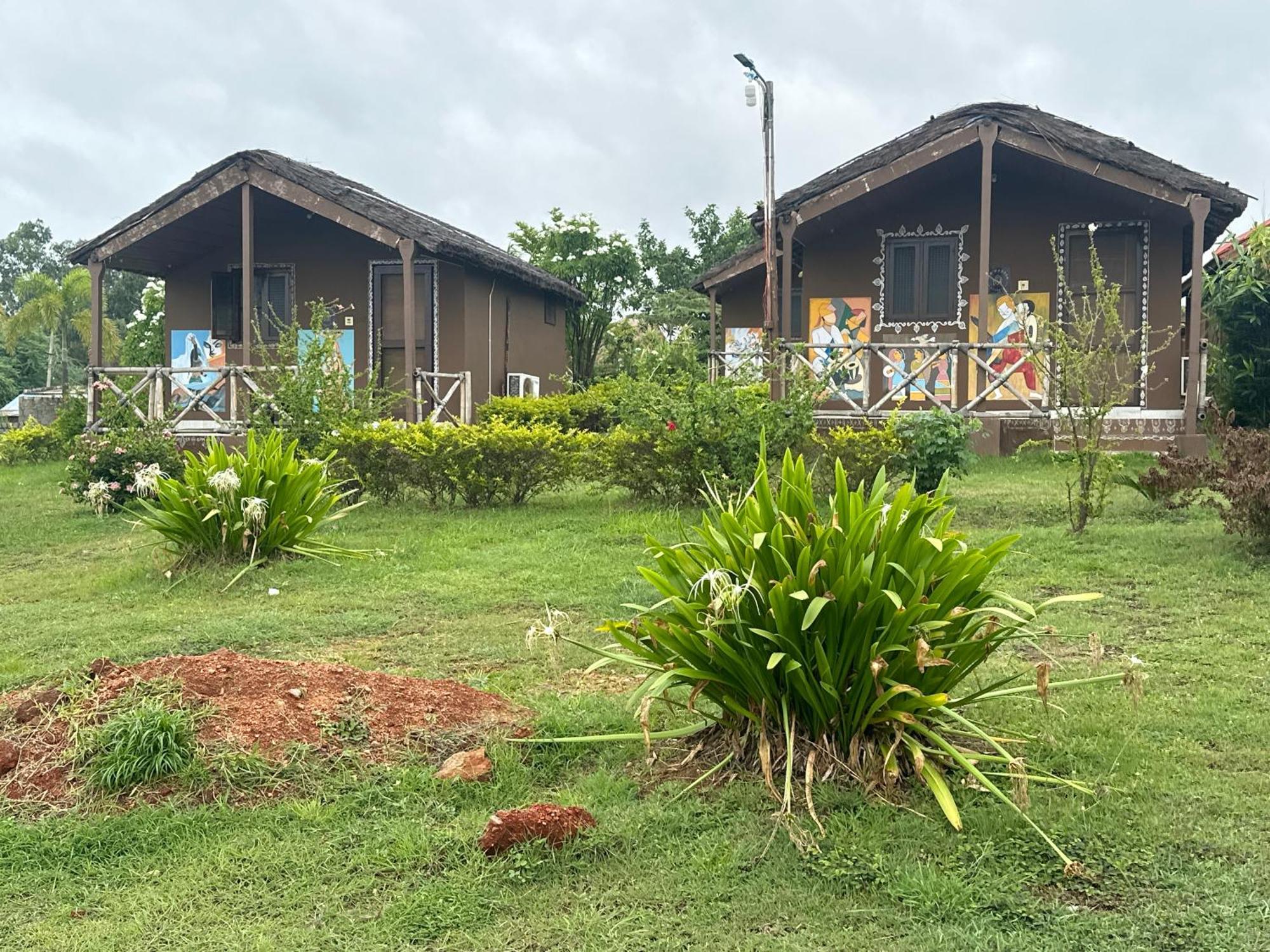 Leo Wooden Resorts Hampi Εξωτερικό φωτογραφία